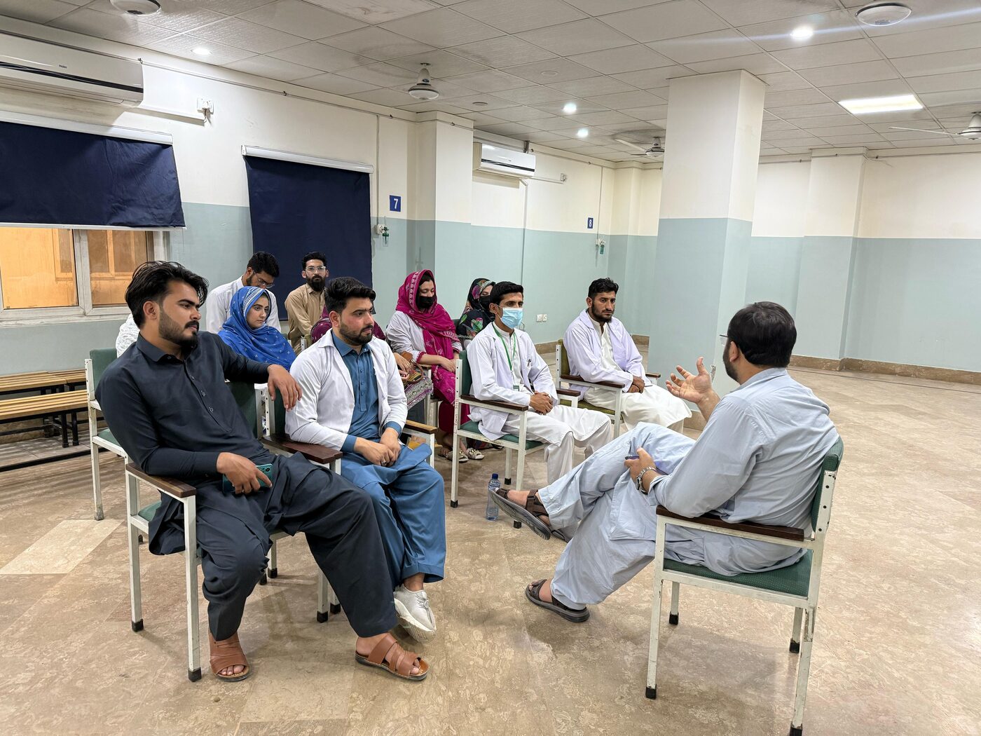 A community case management discussion session